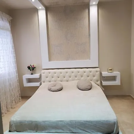 Centro Maisonette *